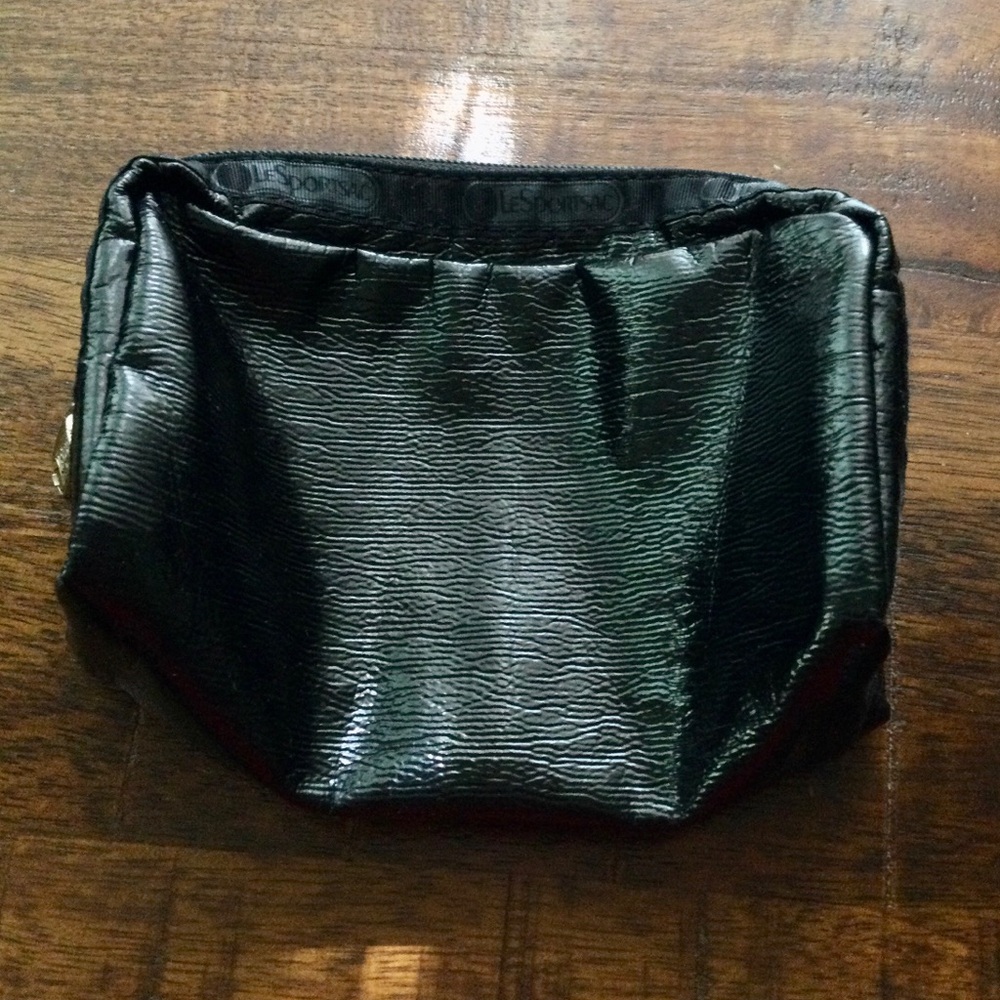 Lesportsac pouch